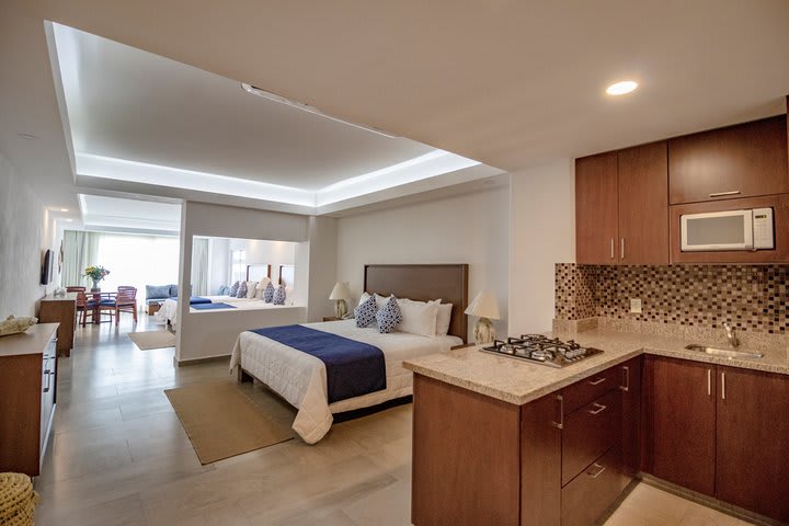 Master suite