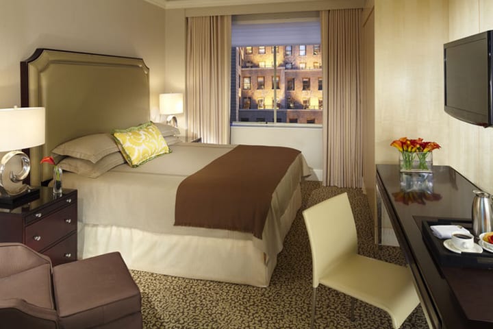 El hotel Omni Berkshire Place en Nueva York dispone de 396 habitaciones