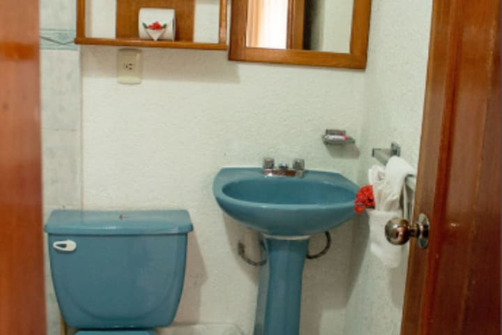 Baño de una habitación