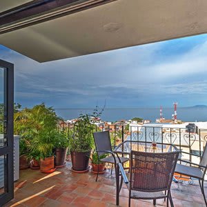 Puerto Vallarta Condo w/ Bay Views + Pool Access!