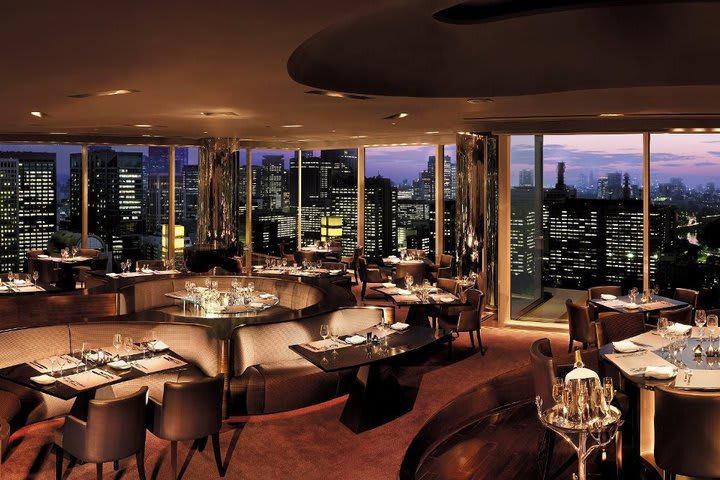 Restaurante Peter en el hotel The Peninsula Tokyo