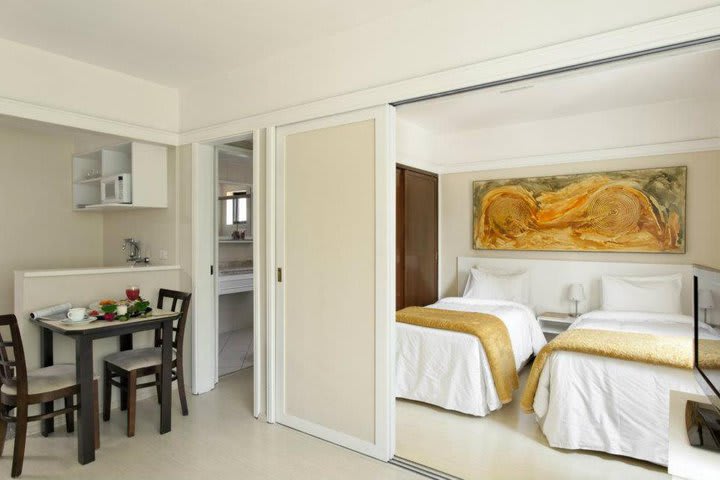 The NEWciti Sao Paulo hotel offers guest rooms with two beds