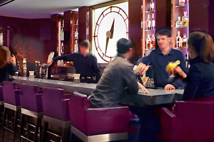 Bar at Sofitel Chicago Water Tower