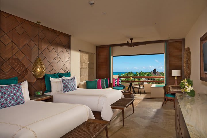 Preferred Club Junior Suite Ocean View Double