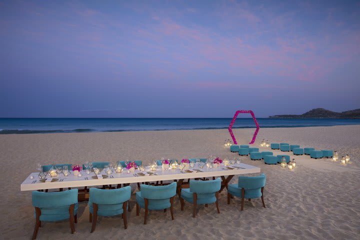 Montaje en la playa para bodas