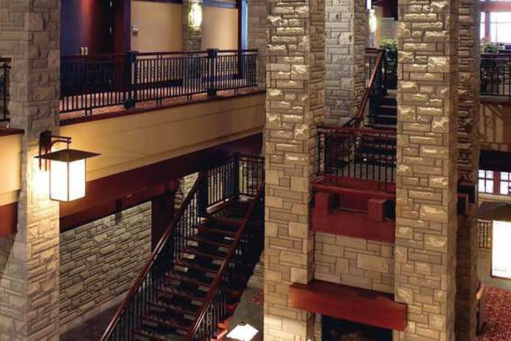 DoubleTree Fallsview Resort & Spa by Hilton Niagara Falls