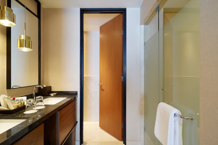 Guest bathroom in a junior suite