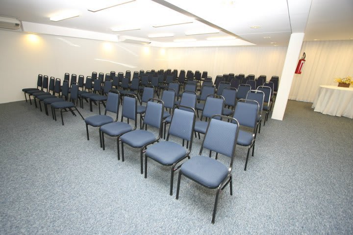 Meeting room at the Porto Ingleses Hotel