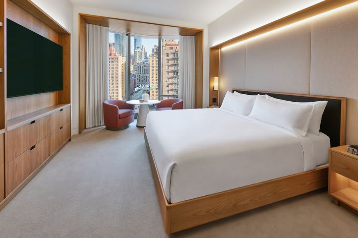 Deluxe Room, 1 King Bed (City King)