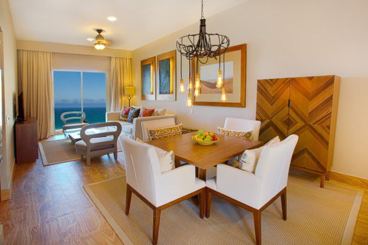 Towers suite ocean view with butler service