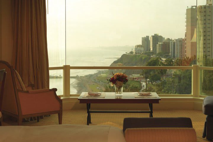 Vista desde una habitación del hotel Miraflores Park en Lima, Perú