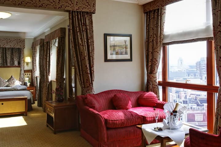 Suite con vista a la ciudad de Londres en el hotel Grange Holborn