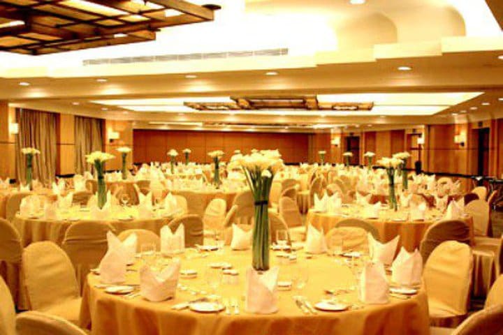 Salón de baile del Hua Ting Hotel & Towers, hotel en Shanghai