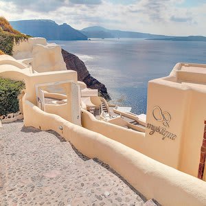 Mystique, a Luxury Collection Hotel, Santorini