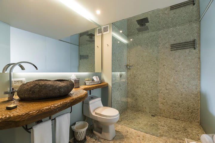 Baño privado de una habitación