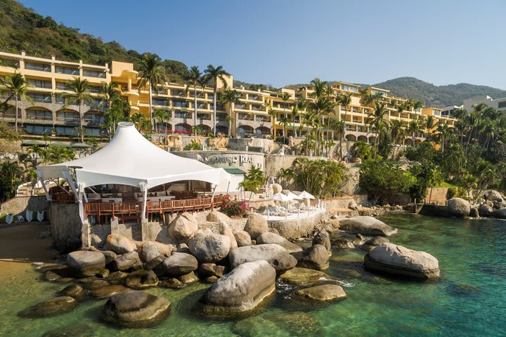 Restaurante La Vela, ubicado a nivel del mar