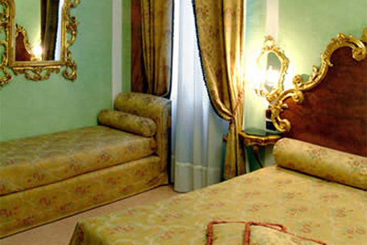 Habitación del Hotel San Moisè