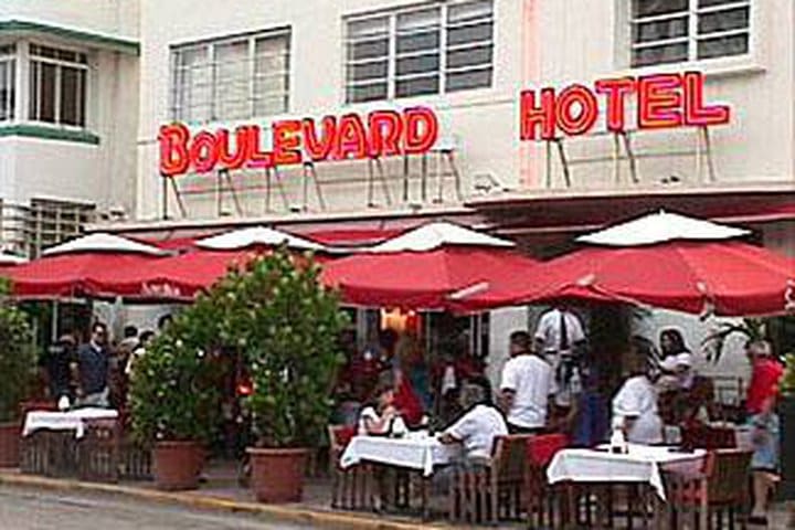 Restaurante del Boulevard Hotel Ocean Drive