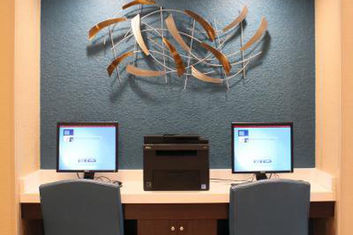 Business center for business travelers