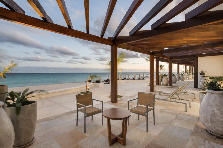 Terrace of the superior walk out suite