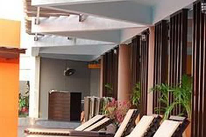 PriceTravel - Travel easy, without excuses