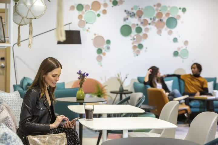 PriceTravel - Travel easy, without excuses