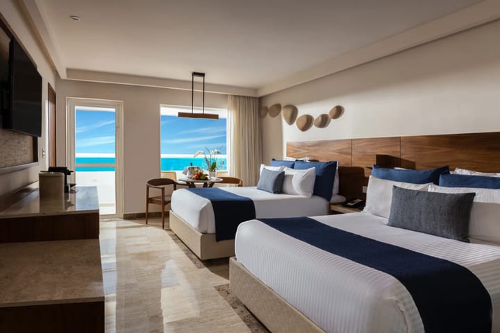 Img - Preferred Club Premium Double Balcony Ocean Front - PCDBF