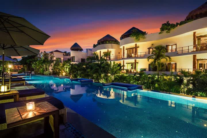 PriceTravel - Viaja fácil, sin pretextos