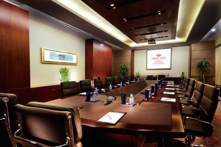 Boardroom at the Crowne Plaza Zhongguancun hotel in Beijing