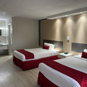 Travelodge by Wyndham Orlando / Heart of International Drive