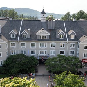 Holiday Inn Express and Suites Tremblant, an IHG Hotel