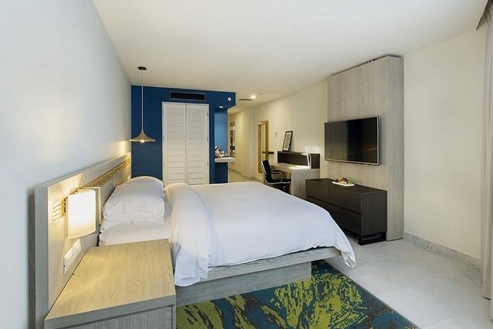 Junior suite with ocean view