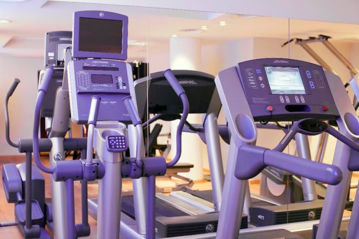 24-hour fitness center at Le Meridien hotel in Barcelona