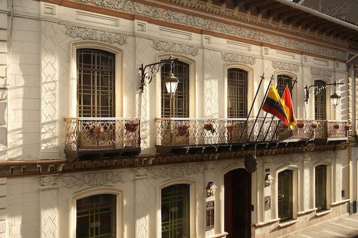 PriceTravel - Viaja fácil, sin pretextos