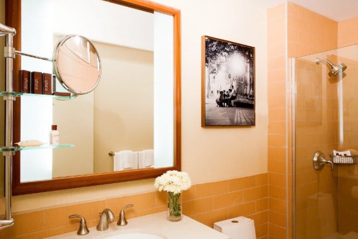 Guest bathroom at the Sheraton Tribeca Hotel in Manhattan