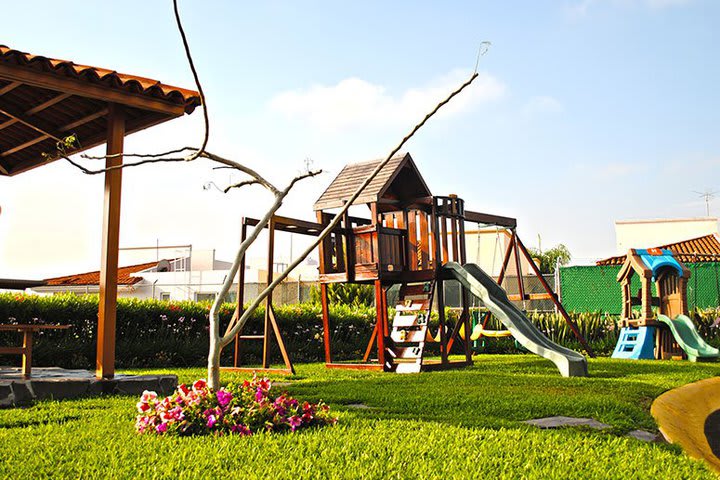 Juegos en el jardín