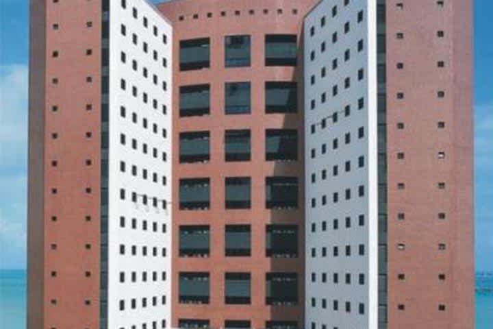 Golden Tulip Iate Plaza