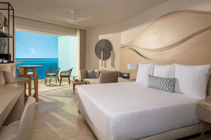 Junior suite king Allure vista al mar