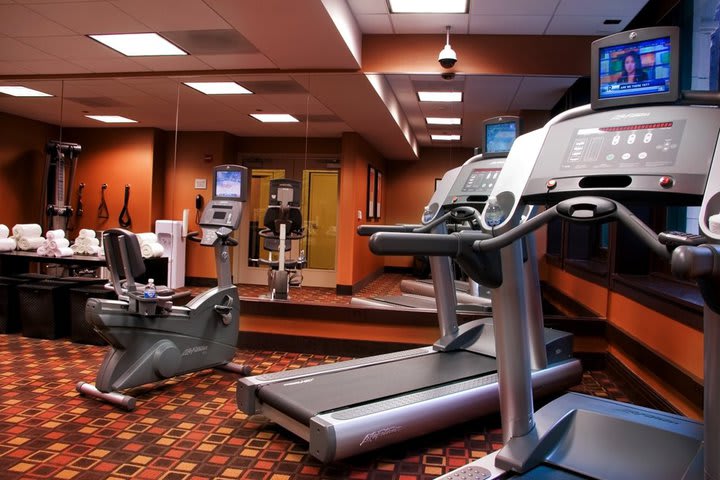 Gimnasio del hotel Hampton Inn Majestic en Chicago