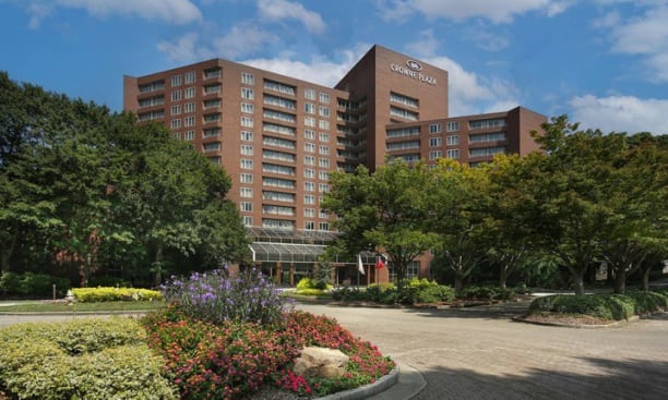 Crowne Plaza Atlanta Perimeter at Ravinia, an IHG Hotel