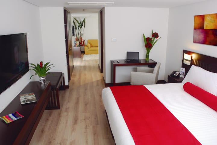 Best Western Plus 93 Park Hotel in Bogota features 95 guest rooms