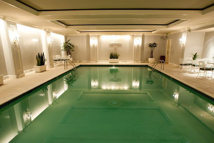 Pool at The Ritz-Carlton, San Francisco