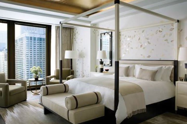 Infitiny suite at The Langham luxury hotel near The Magnificent Mile in Chicago