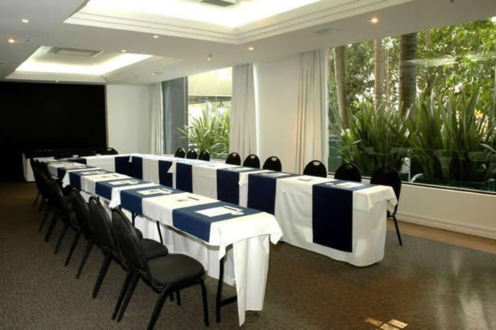 Salón de eventos en el Blue Tree Towers Porto Alegre