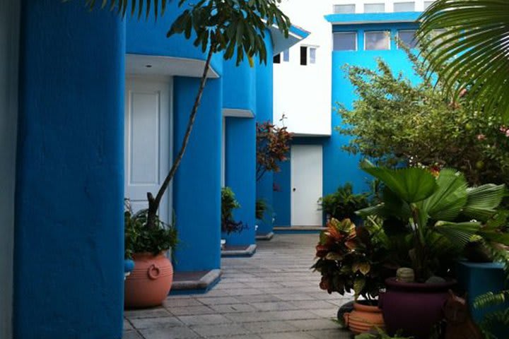 Exterior corridor at Villa Las Anclas