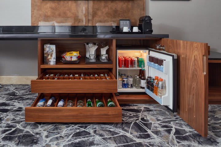 In-room minibar