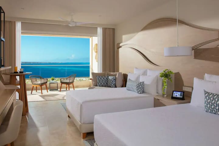 Allure Junior Suite Laguna View Double - BJSDLV