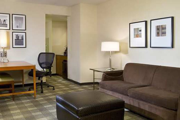 Sitting area in a guest room at the Embassy Suites Chicago Downtown Lakefront