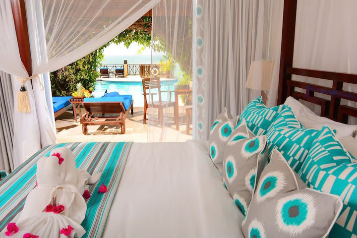 Img - Swim-Up Junior Suite
