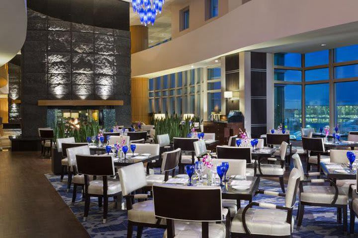 Restaurante del hotel The Fairmont Airport en Vancouver